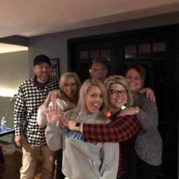 Meet your Posher, Diana - Picture 1 of 1